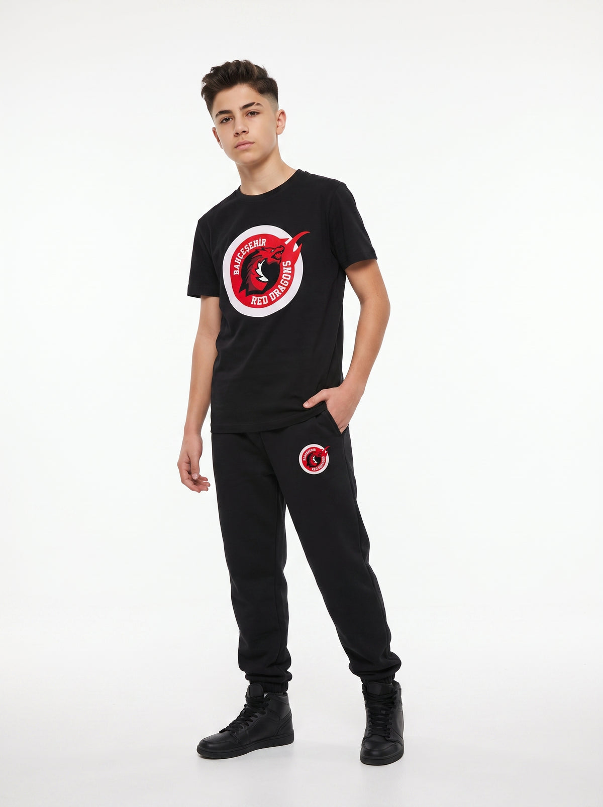 Bahçeşehir Koleji Siyah Logolu T-Shirt + Logolu Siyah Eşofman Kombin